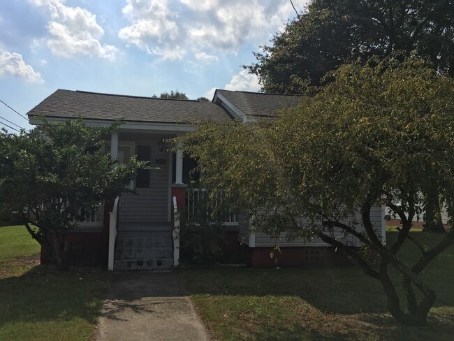 3723 Makana St in North Charleston, SC - Foto de edificio - Building Photo