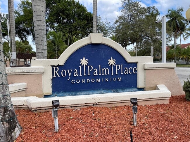 10630 SW 157th Ct in Miami, FL - Building Photo - Building Photo