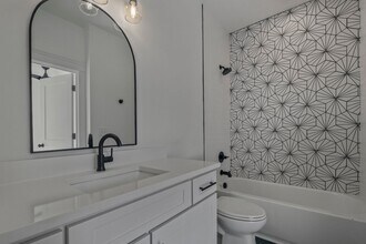 115 N 9th St in Nashville, TN - Building Photo - Building Photo