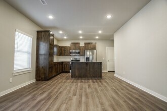 712 N Salem Rd in Fayetteville, AR - Building Photo - Building Photo