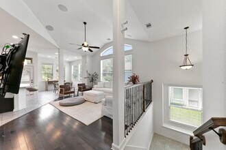 126 Biltmore Loop in Montgomery, TX - Building Photo - Building Photo