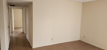 3202 Chacota St in Laredo, TX - Building Photo - Building Photo