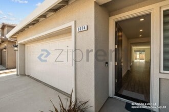 1074 Osprey Dr in Lathrop, CA - Building Photo - Building Photo