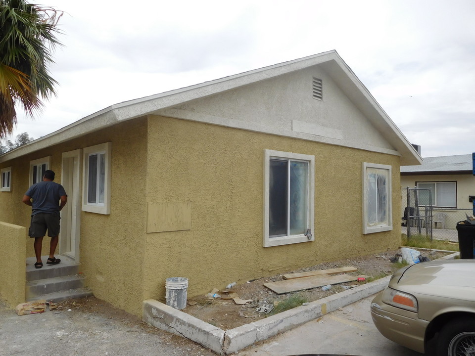 426 N 15th St in Las Vegas, NV - Building Photo