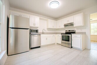 2340 N Ford St in Clarksville, TN - Building Photo - Building Photo