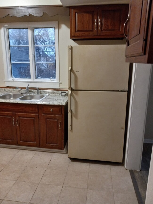 property at 23 Lakeview Terrace