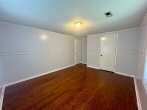 5405 Old Camden Rd in Rembert, SC - Building Photo - Building Photo