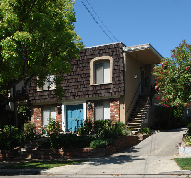 815 Magnolia Ave in Pasadena, CA - Building Photo - Building Photo