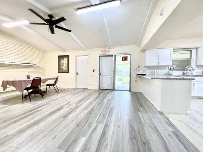 property at 8223 Bellaire Blvd