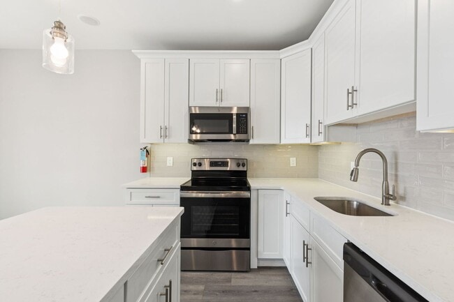 property at 2531 N Front St