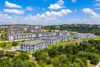 Oro Stone Oak in San Antonio, TX - Building Photo - Building Photo