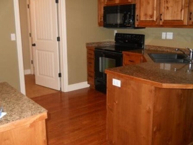 4516 Somerset Dr in Battlefield, MO - Building Photo - Building Photo