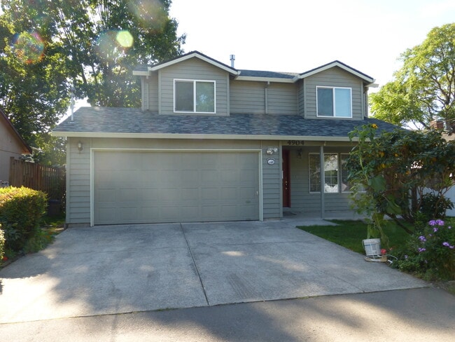4904 SE Bybee Blvd