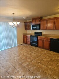 145 N Royal Ave photo'