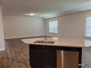 613 Great Plains in Schertz, TX - Building Photo - Building Photo