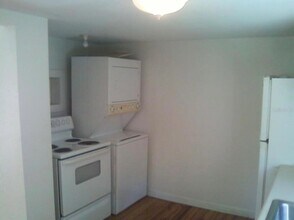 7205 S Manhattan Ave in Tampa, FL - Foto de edificio - Building Photo