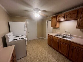 246 Leachman Rd in Whitney, PA - Building Photo - Building Photo
