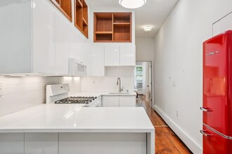 237 3rd St, Unit 1L in Jersey City, NJ - Foto de edificio - Building Photo