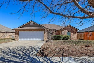 6407 Nick St in Amarillo, TX - Building Photo