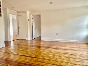 72 N Cherry St in Wallingford, CT - Building Photo - Building Photo
