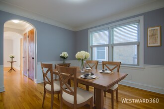 6444 N Oketo Ave in Chicago, IL - Building Photo - Building Photo