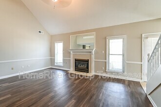 5246 Autumn Forrest Dr in Memphis, TN - Building Photo - Building Photo
