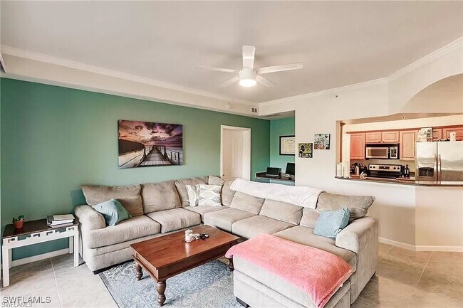 13010 Positano Cir in Naples, FL - Building Photo - Building Photo