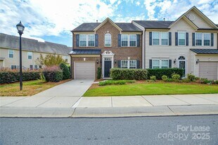 2184 Belle Vernon Ave in Charlotte, NC - Building Photo
