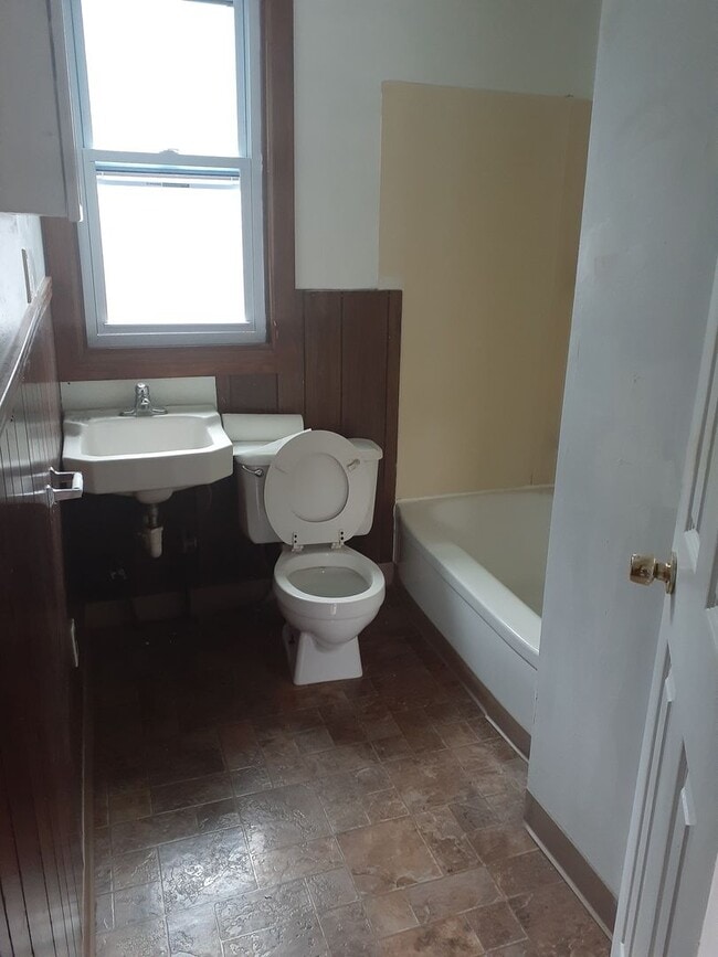 44 Rich Pl in Lackawanna, NY - Building Photo - Building Photo