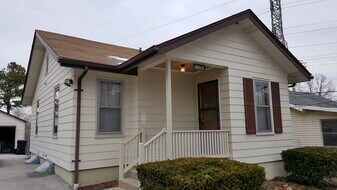 8017 Ellerton Avenue, Unit Ellerton Ave