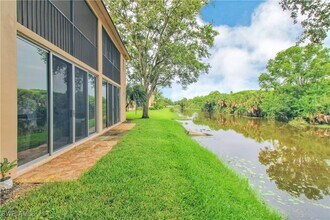729 Palm View Dr in Naples, FL - Building Photo - Building Photo