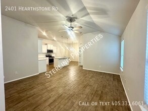 2401 Hill Rd in Oklahoma City, OK - Building Photo - Building Photo