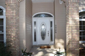 2406 SW 98 Dr in Gainesville, FL - Building Photo - Building Photo