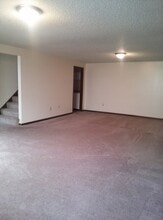 8415 E Gilbert St in Wichita, KS - Building Photo - Building Photo