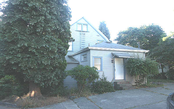 3512 Grand Ave in Everett, WA - Building Photo - Building Photo