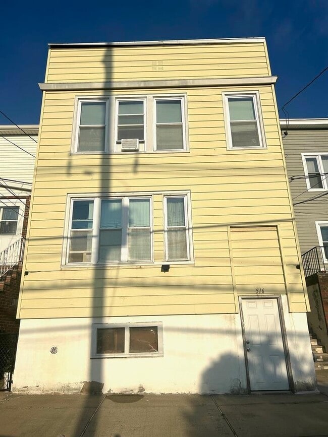 property at 516 Liberty Ave