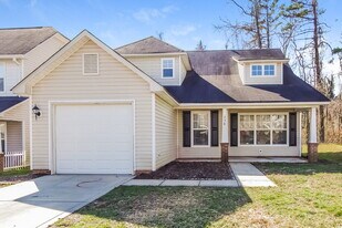 258 Amir Cir in Matthews, NC - Building Photo