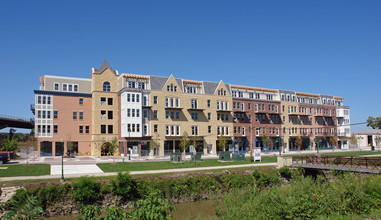 Front Street Lofts in Lemont, IL - Building Photo - Building Photo