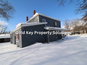 1221-1223 W 14th St in Anderson, IN - Foto de edificio - Building Photo