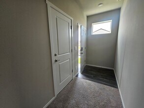 3120 Wrangler Dr in Ellensburg, WA - Building Photo - Building Photo