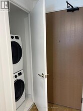 195 McCaul St in Toronto, ON - Building Photo - Building Photo