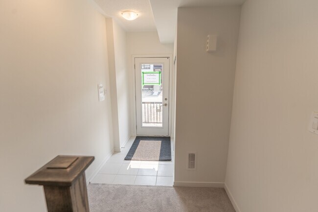 31 Bateson St in Ajax, ON - Building Photo - Building Photo