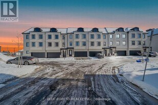 2545 Meadowlands Way in London, ON - Building Photo