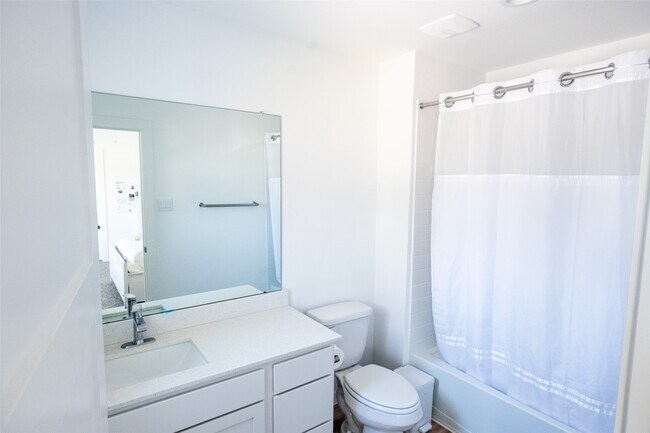 property at 14035 Vly Crk Ct