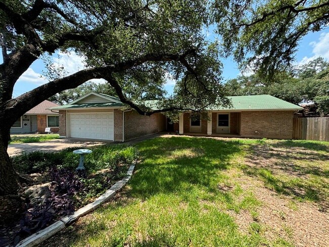 11409 Morning Glory Trail in Austin, TX - Foto de edificio - Building Photo