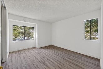 45 Briarglen in Irvine, CA - Building Photo - Building Photo