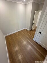 47 Englewood Ave, Unit 6 in Boston, MA - Foto de edificio - Building Photo