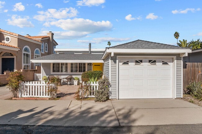 1251 Devon Ln in Ventura, CA - Building Photo - Building Photo