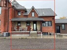 1756 Taunton Rd in Clarington, ON - Building Photo