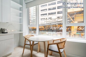 188 N Wells St in Chicago, IL - Building Photo - Building Photo